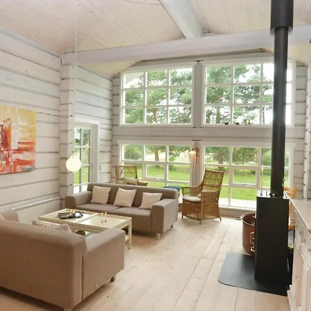 Casa de Férias Lovely In Vaeggerlose With Kitchen Bøtø By